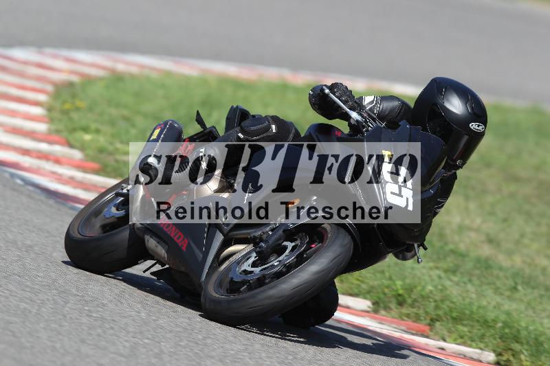Archiv-2022/57 29.08.2022 Plüss Moto Sport ADR/Einsteiger/55